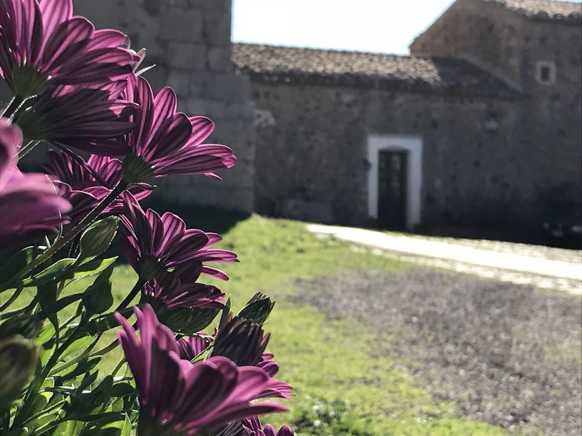 Scillato  La Ferula Bed & Breakfast エクステリア 写真