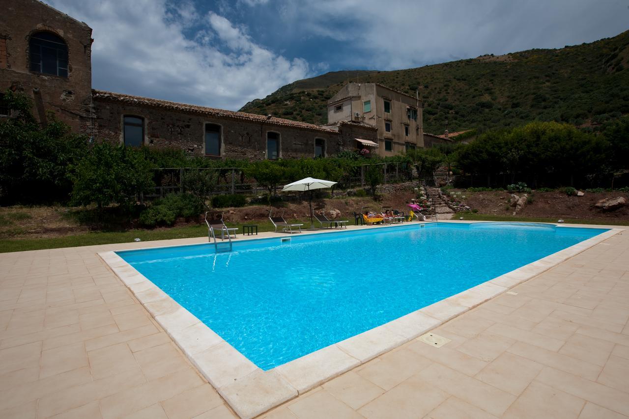 Scillato  La Ferula Bed & Breakfast エクステリア 写真
